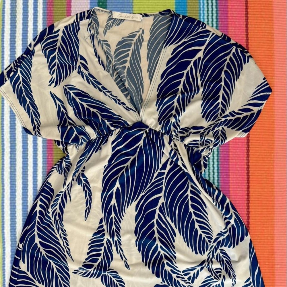Y2K Charlotte Russe palm leaf babydoll top